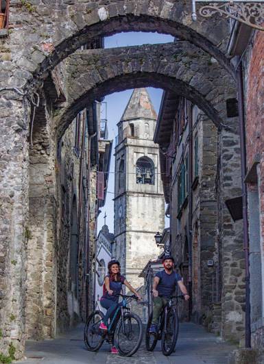 Pedala e gusta la Lunigiana