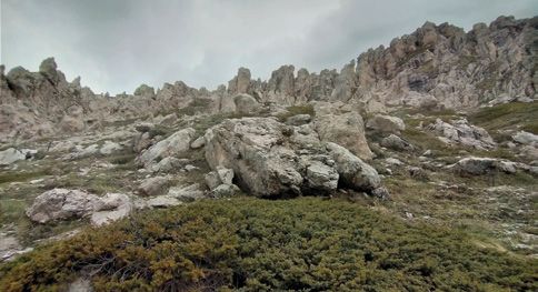 Hiking a Campo Imperatore